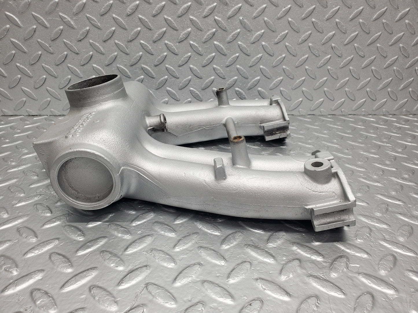 1338 Mercedes-Benz V123 240D Air Intake Manifold 6161410201