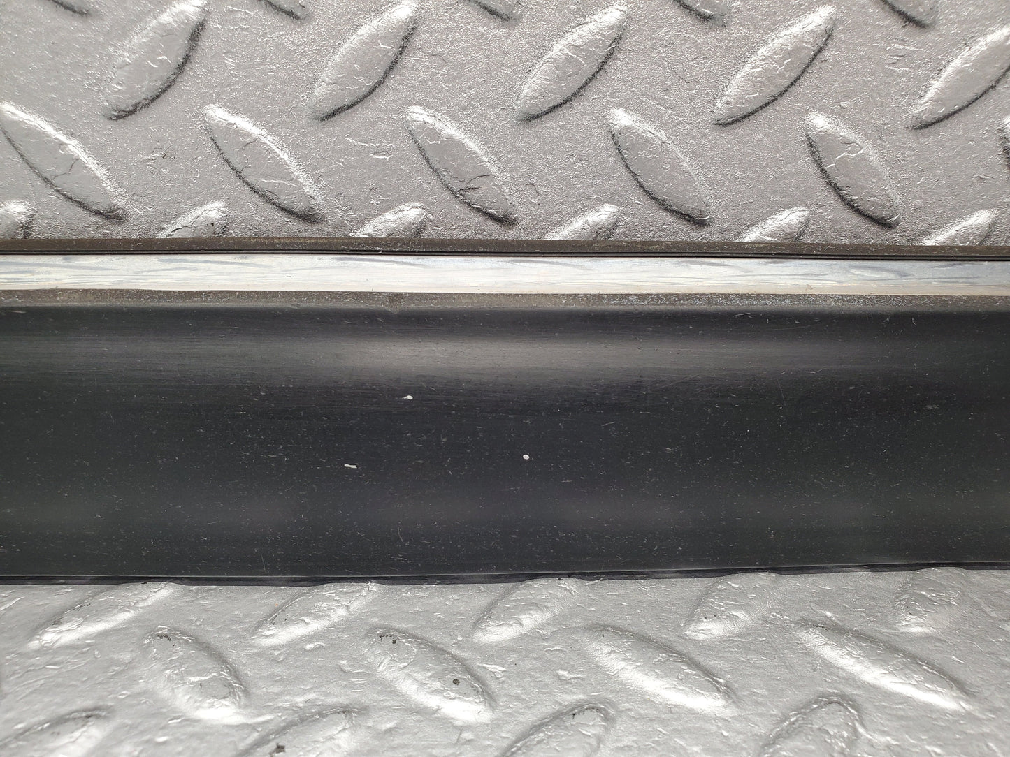 1342 Mercedes-Benz V123 240D Front Right Door Lower Moulding Trim