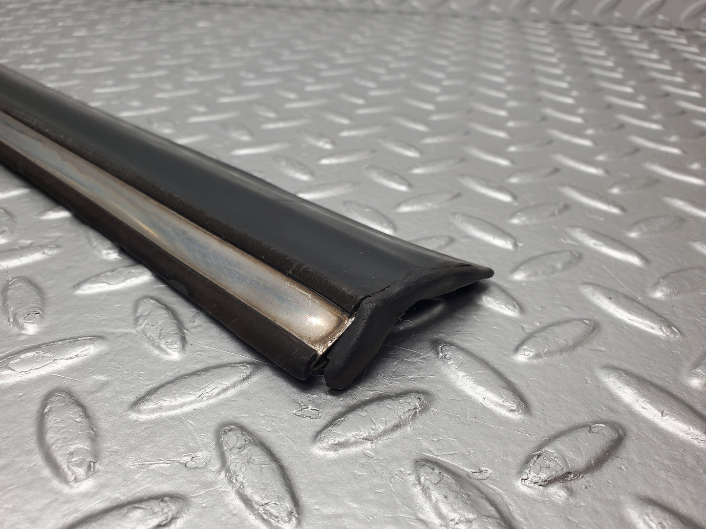 1342 Mercedes-Benz V123 240D Front Right Door Lower Moulding Trim