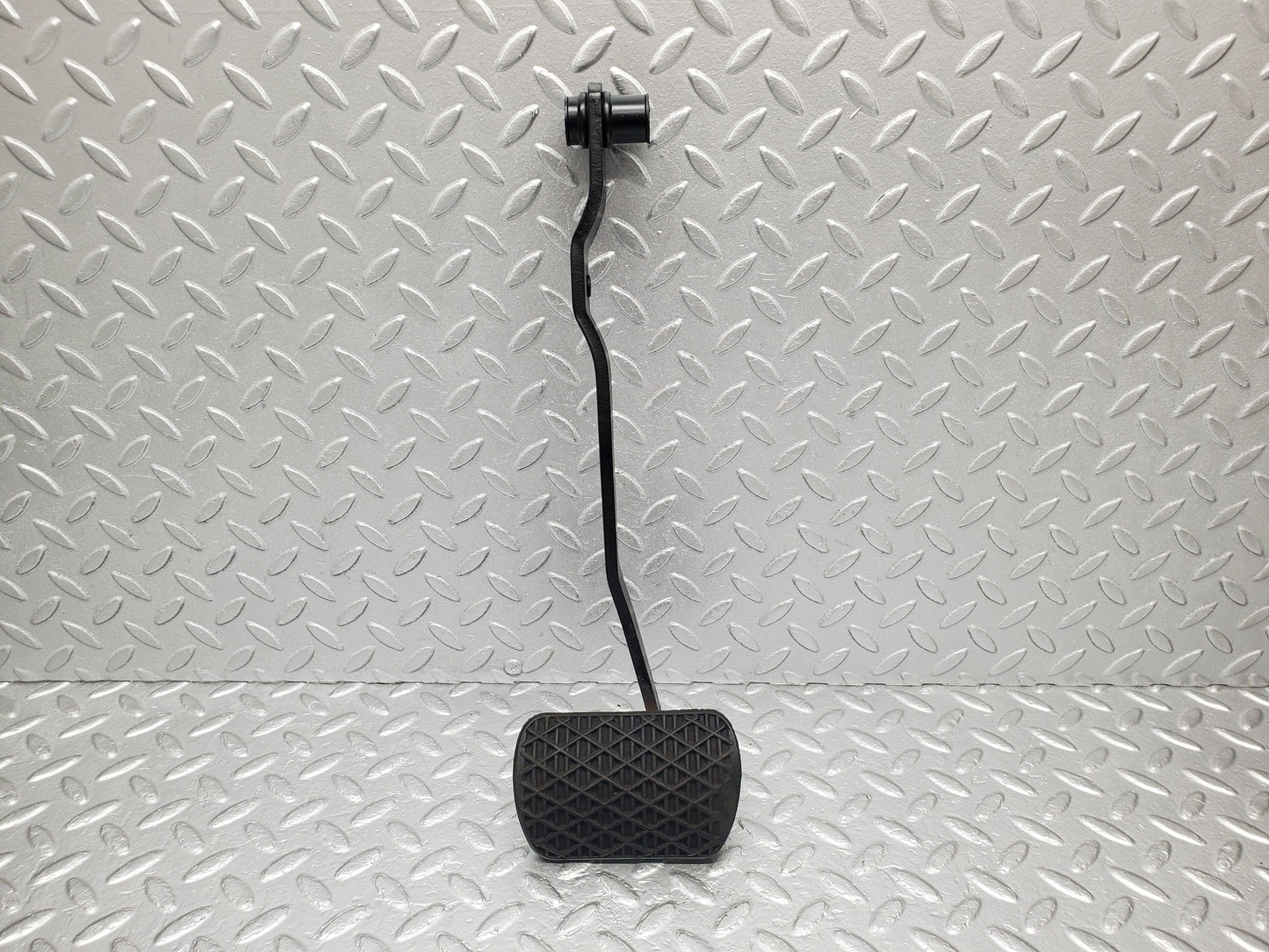 1348 Mercedes-Benz V123 240D Brake Pedal