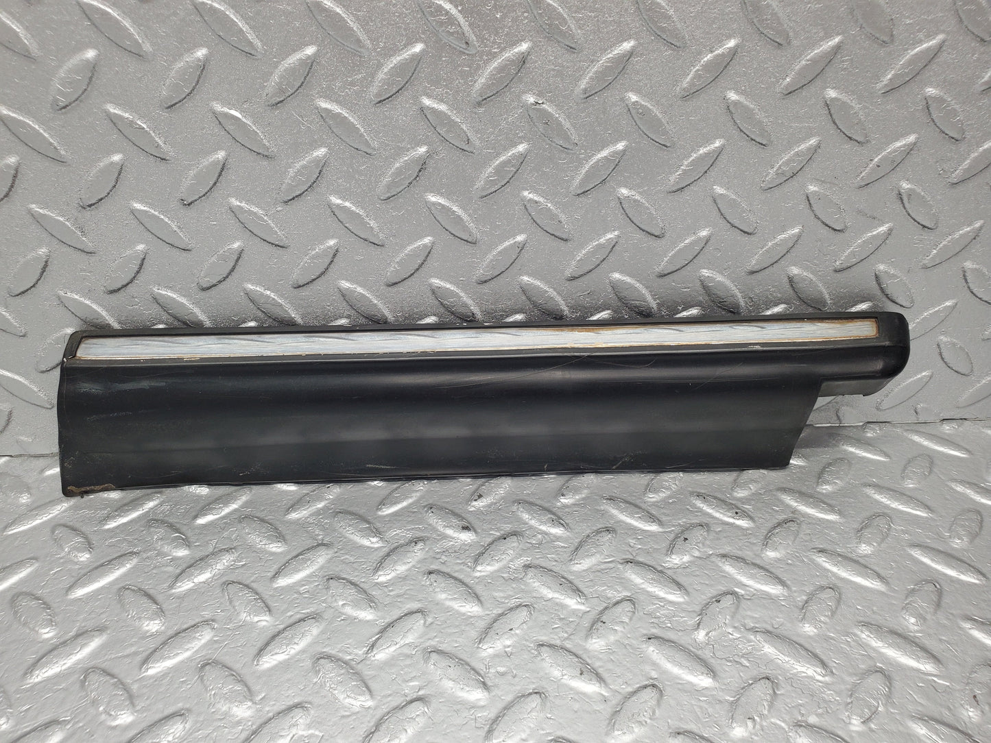 1360 Mercedes-Benz V123 240D LWB Rear Left Lower Moulding Trim