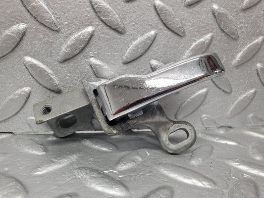 1363 Mercedes-Benz V123 240D Left Interior Door Handle 1237600161