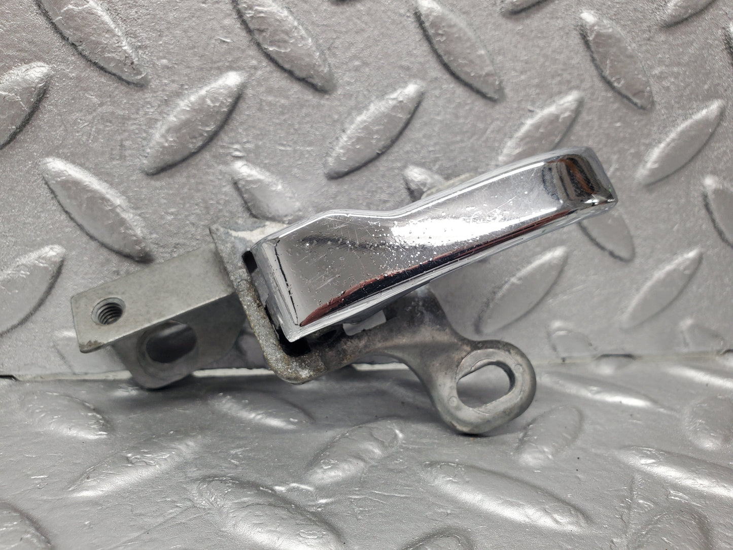 1363 Mercedes-Benz V123 240D Left Interior Door Handle 1237600161