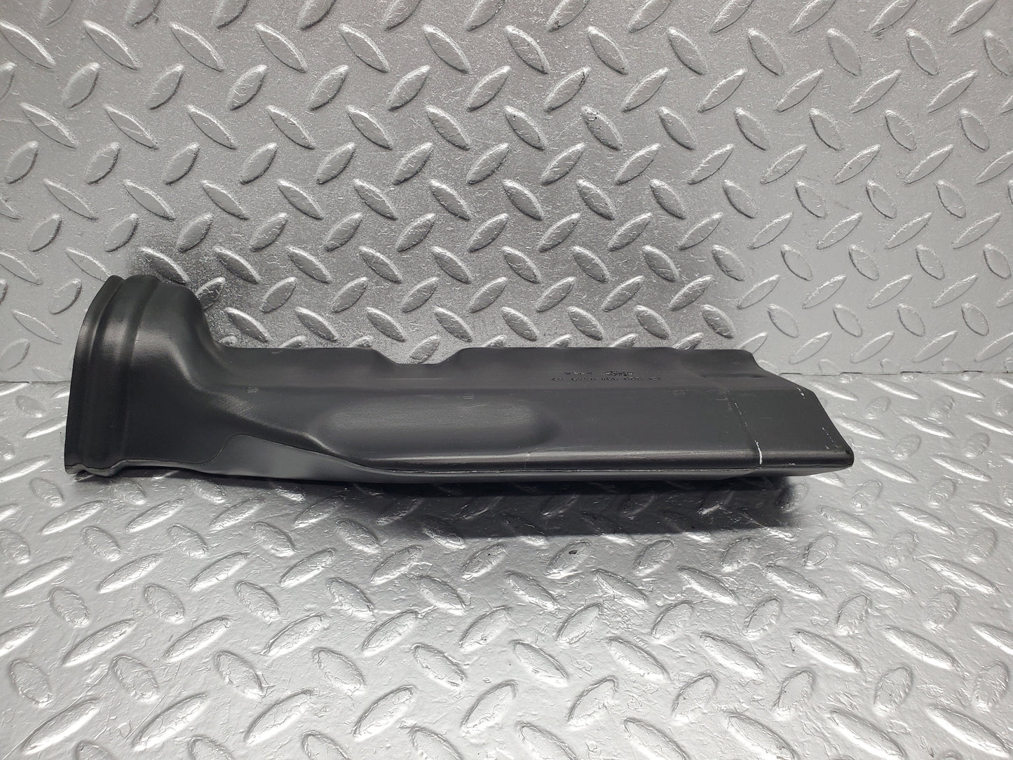 1487 Mercedes-Benz W220 S430 Air Duct Pipe 2208310446