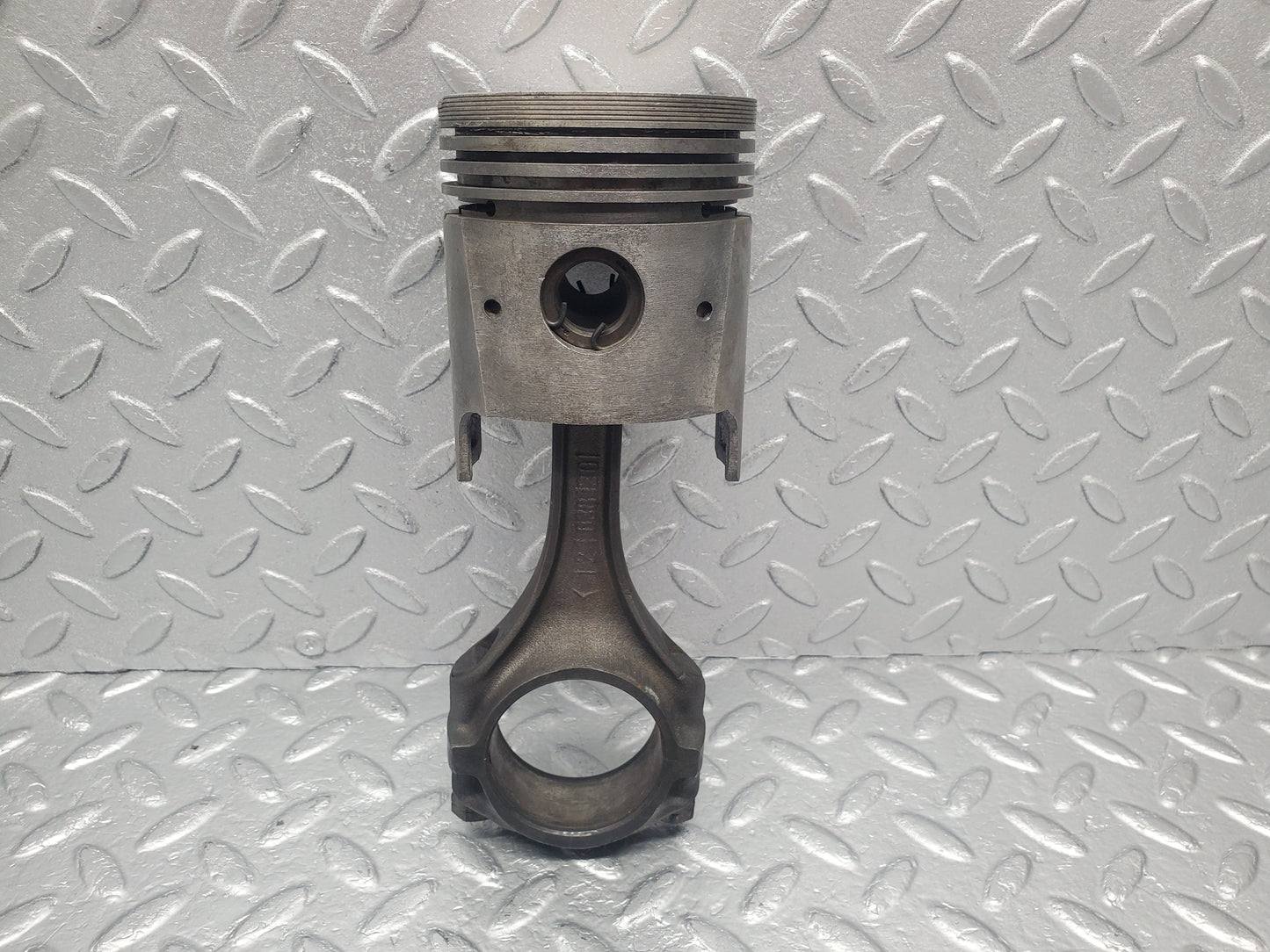 1470 Mercedes-Benz W120 Ponton Piston With Connecting Rod 85.47 mm 1210381301