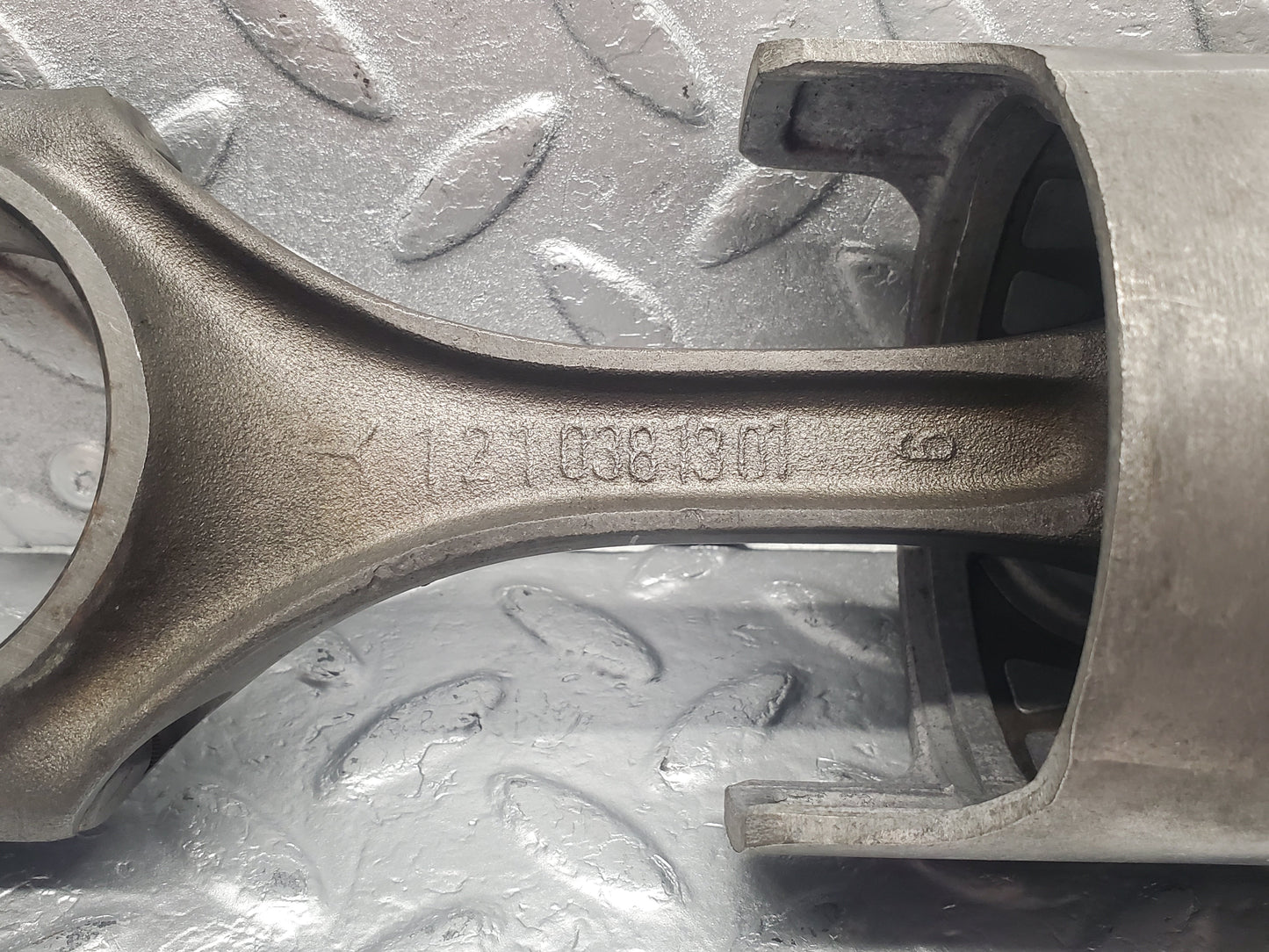 1470 Mercedes-Benz W120 Ponton Piston With Connecting Rod 85.47 mm 1210381301