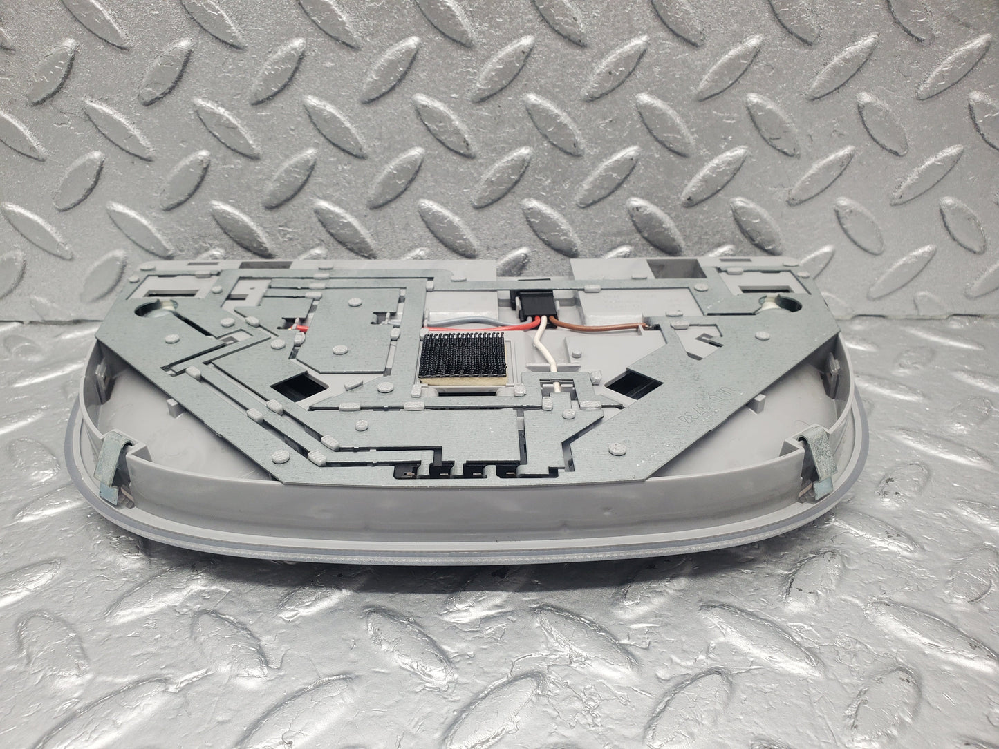 1497 Mercedes-Benz W220 S430 Rear Dome Light & Mirror 2208200301