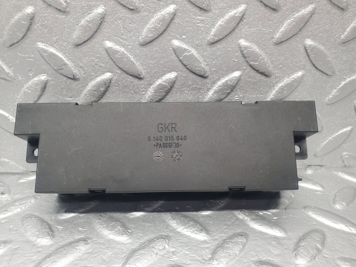 1502 Mercedes-Benz W220 S430 Heater Climate Control Module BEHR 2208300085