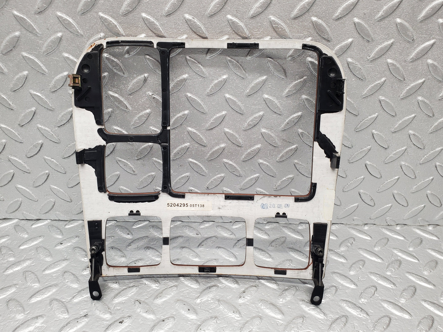 1519 Mercedes-Benz W220 S430 Dashboard Centre Surround Trim Cover Panel