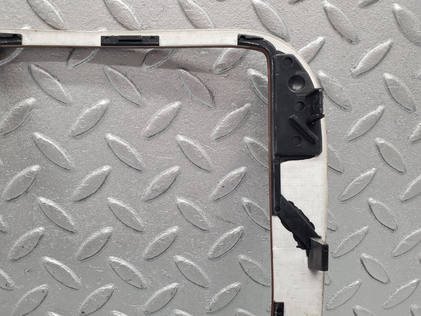 1519 Mercedes-Benz W220 S430 Dashboard Centre Surround Trim Cover Panel