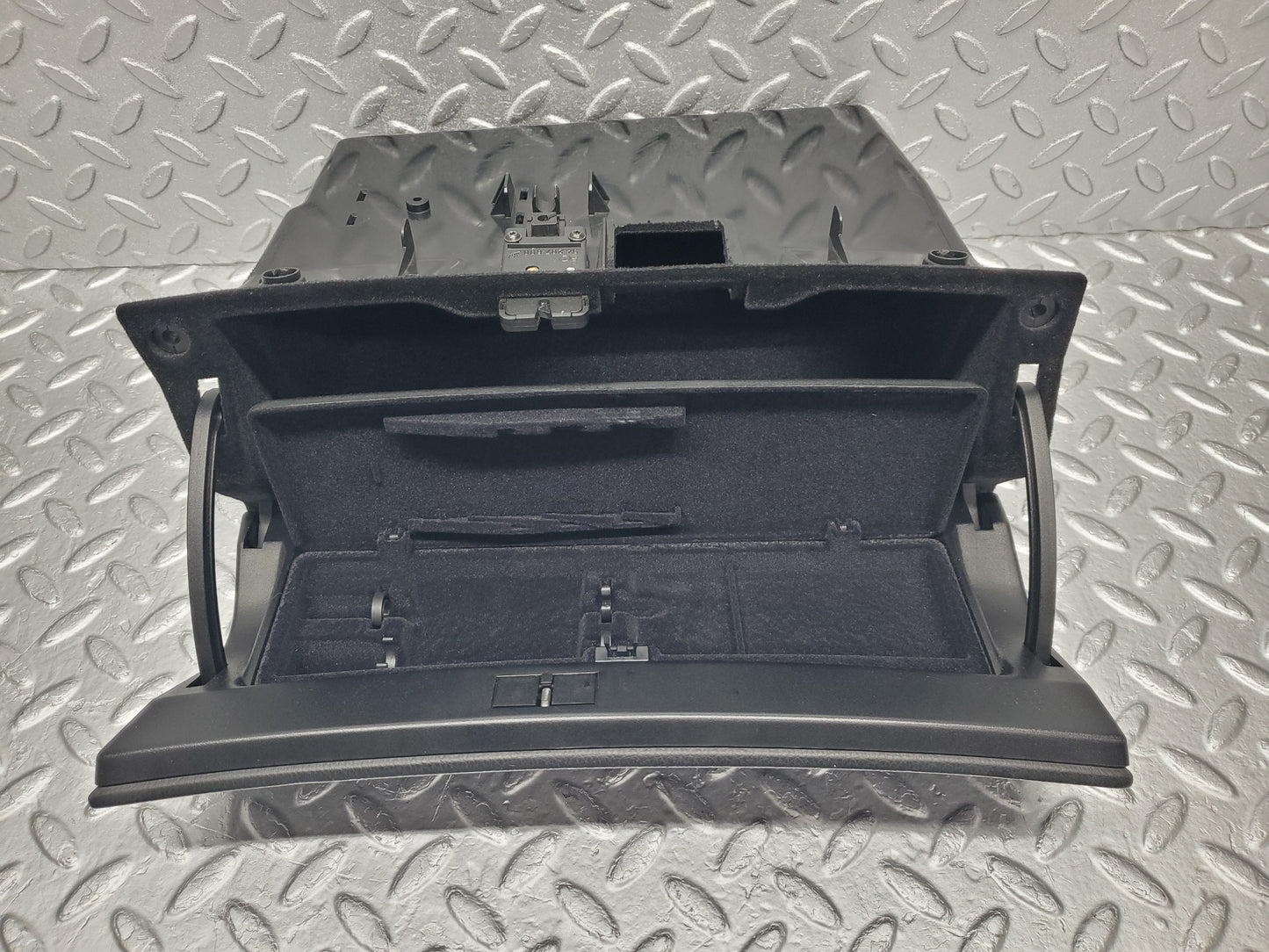 1491 Mercedes-Benz W220 S430 Glove Box 2206890191