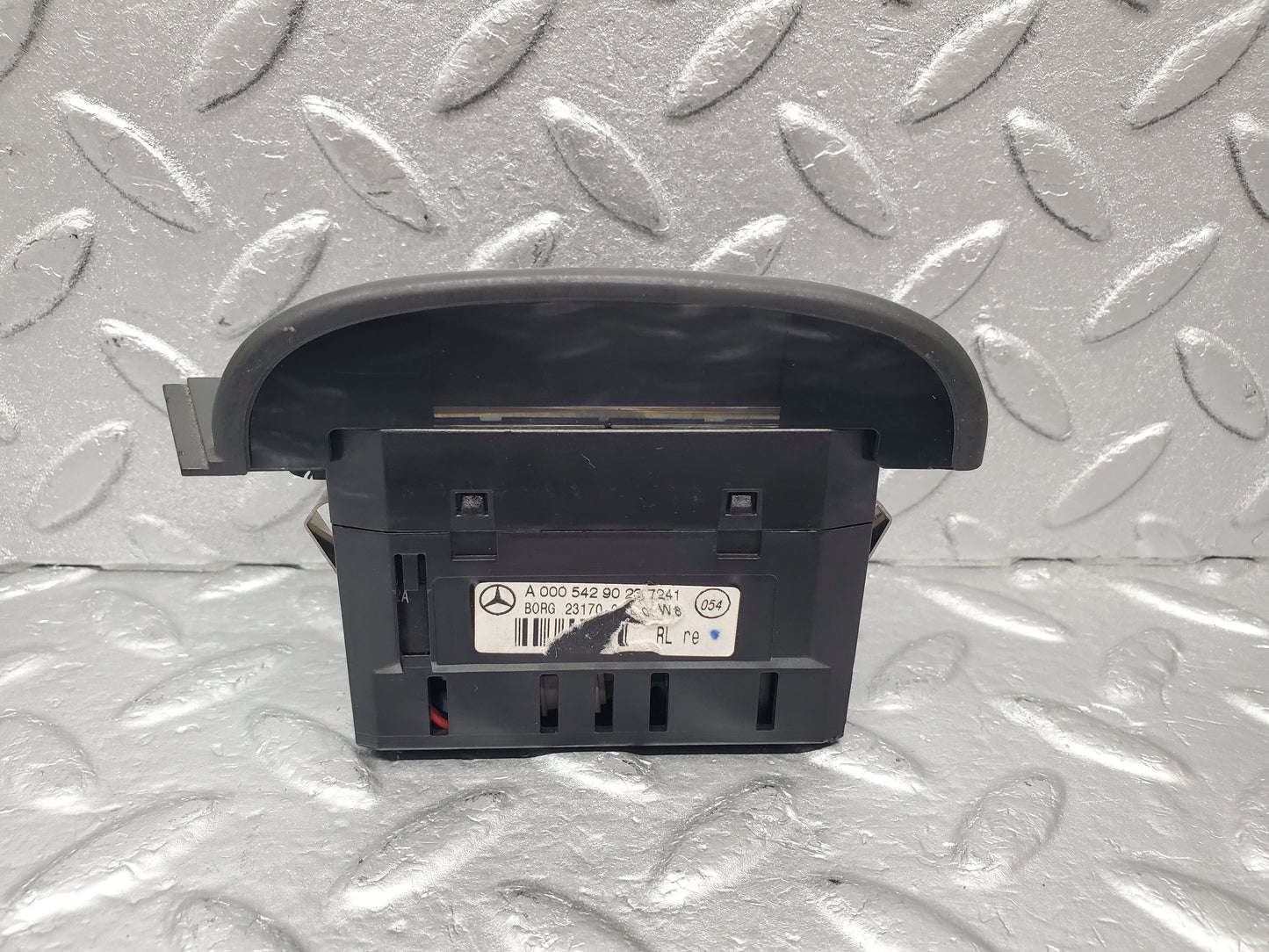 1537 Mercedes-Benz W220 S430 Parking Sensor Display 0005429023