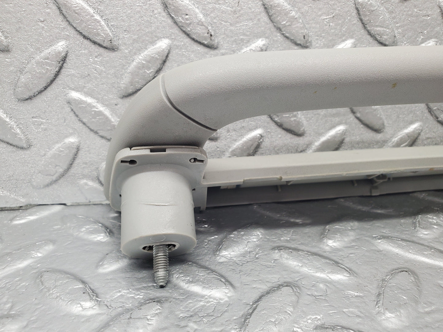 1556 Mercedes-Benz W220 S430 Interior Roof Grab Handle 2208100551