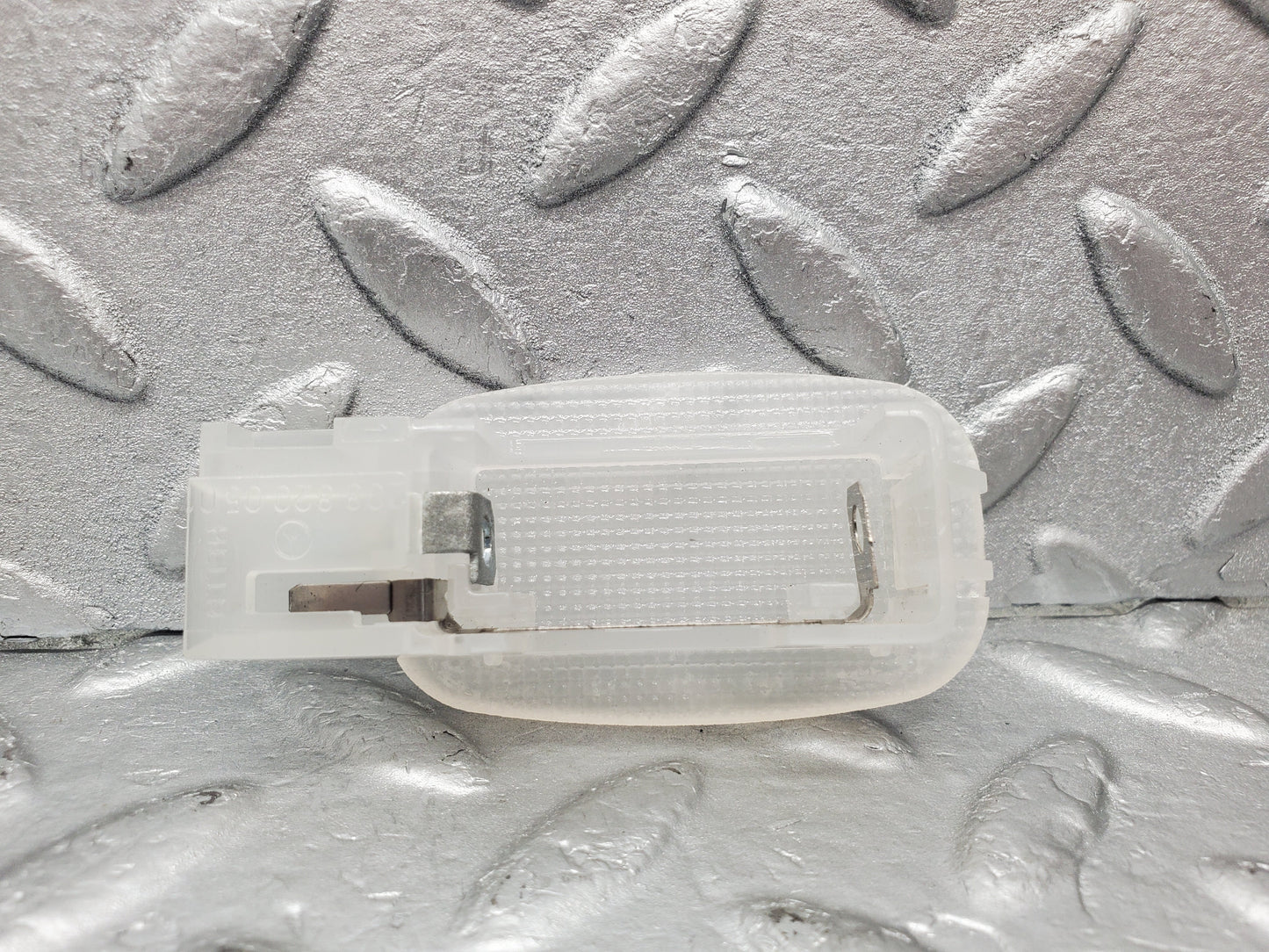 1565 Mercedes-Benz W220 S430 Interior Dome Light 2088200501