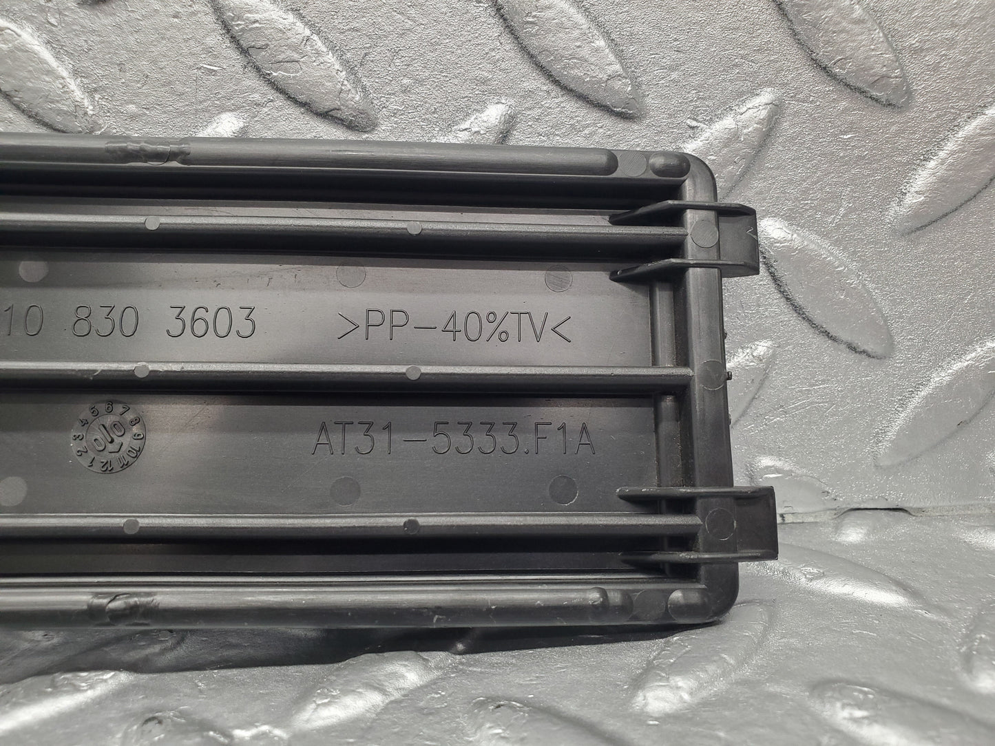 1569 Mercedes-Benz W220 S430 Air Filter Cover 2108303603