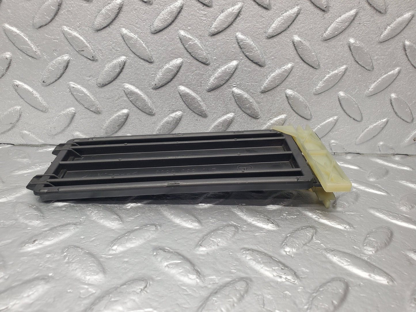1569 Mercedes-Benz W220 S430 Air Filter Cover 2108303603