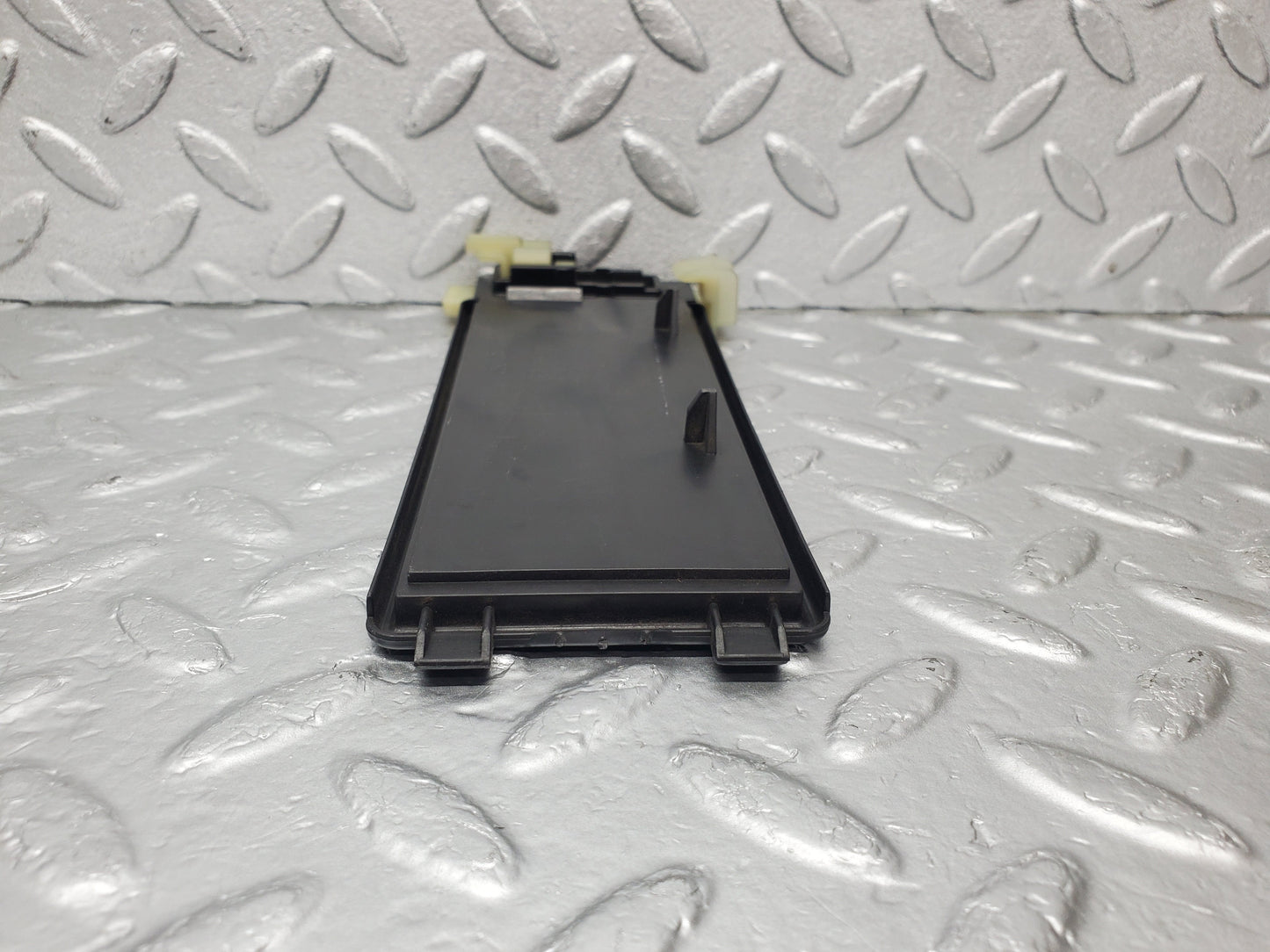 1569 Mercedes-Benz W220 S430 Air Filter Cover 2108303603