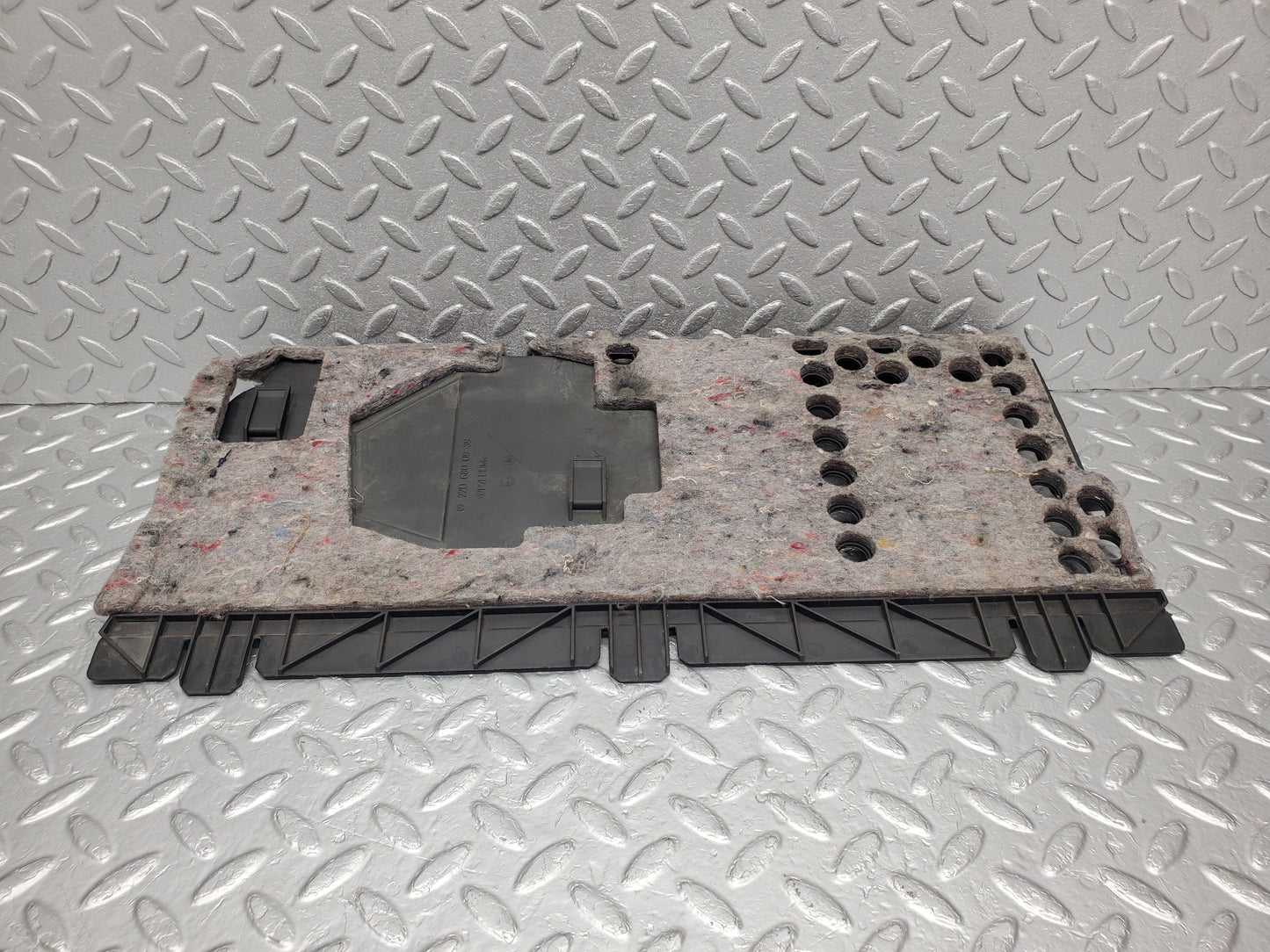 1577 Mercedes-Benz W220 S430 Dashboard Kick Panel Left Side 2206800939