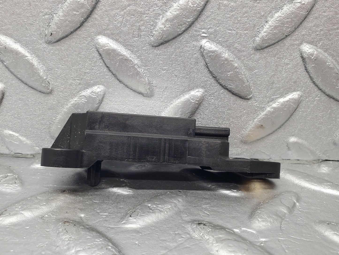 1592 Mercedes-Benz W220 S430 Air Bag Crash Sensor  2208204426