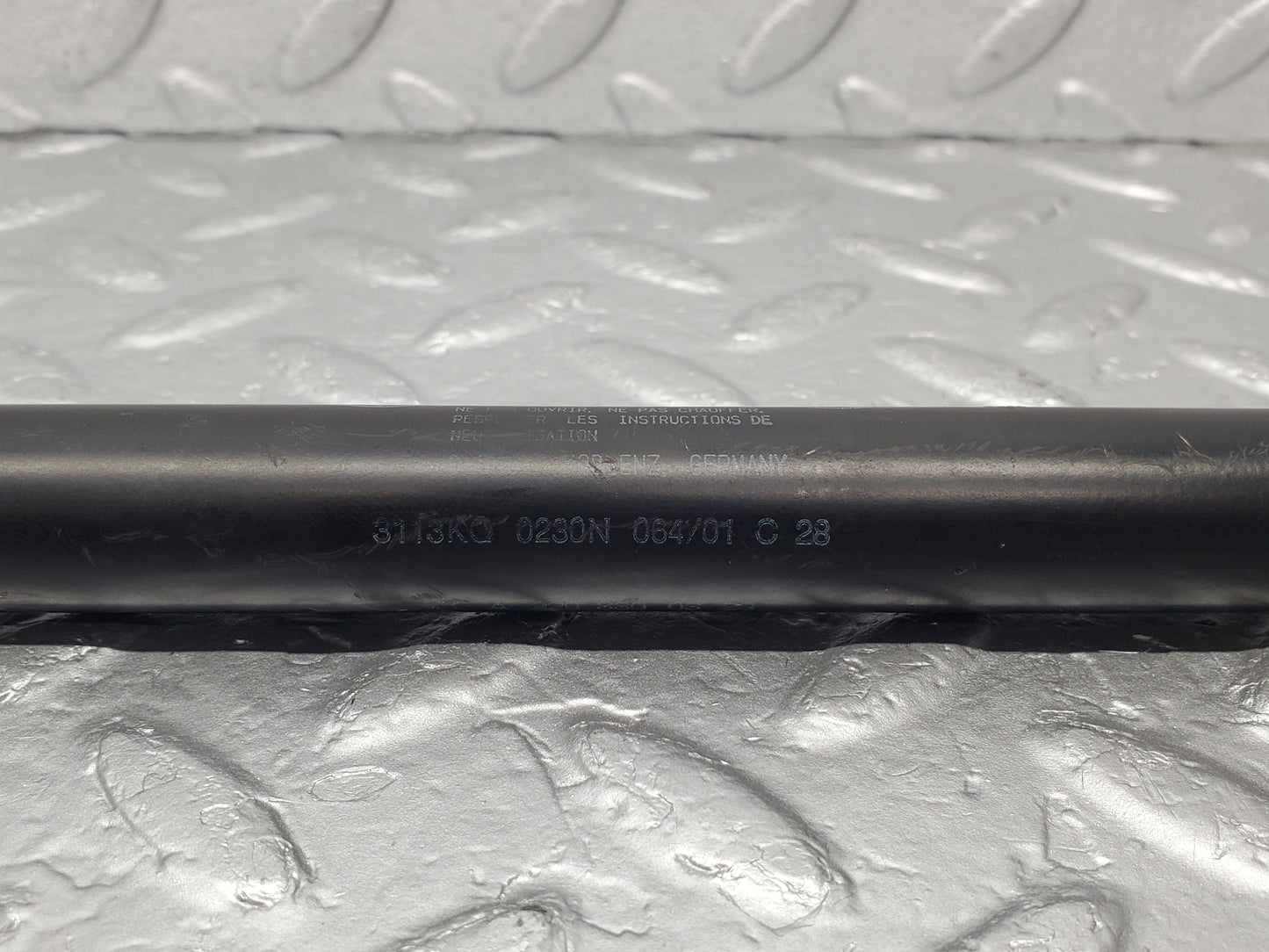 1596 Mercedes-Benz W220 S430 Boot Lid Gas Shock Strut Lifter 2208800323