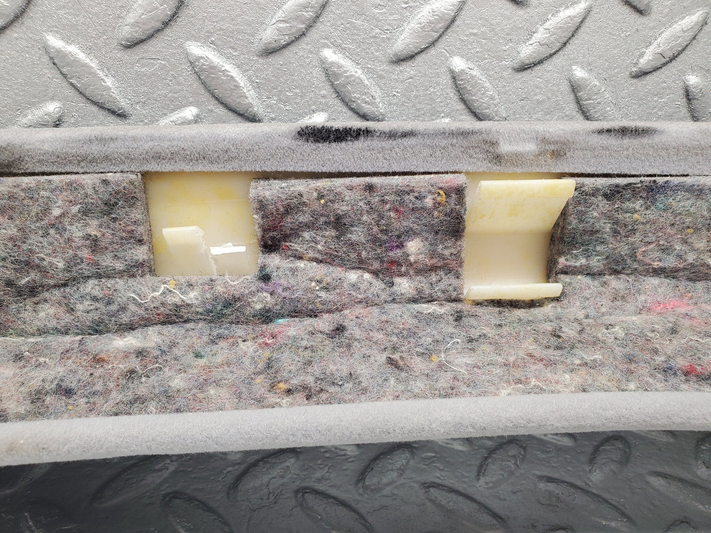 1545 Mercedes-Benz W220 S430 A Pillar Cover Right Side