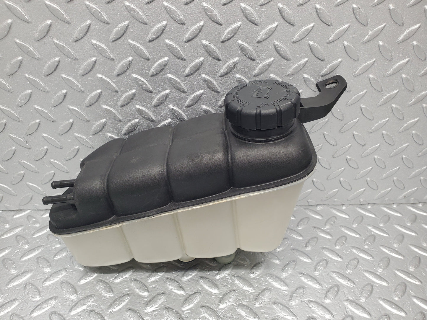 1594 Mercedes-Benz W220 S430 Coolant Expansion Tank 2205000049