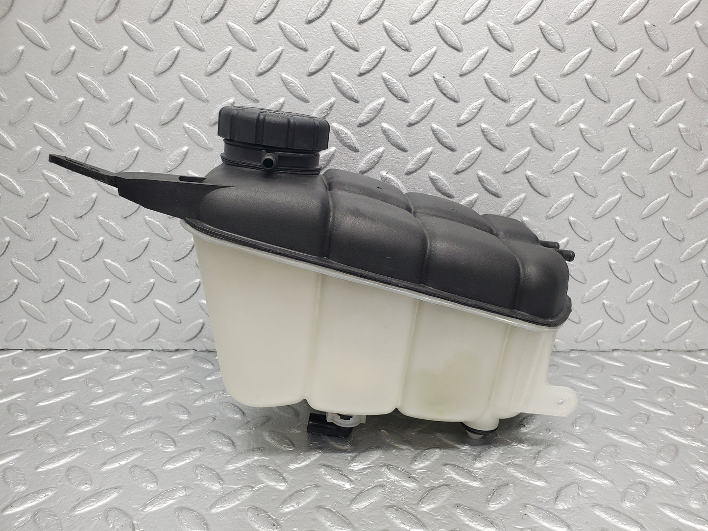 1594 Mercedes-Benz W220 S430 Coolant Expansion Tank 2205000049
