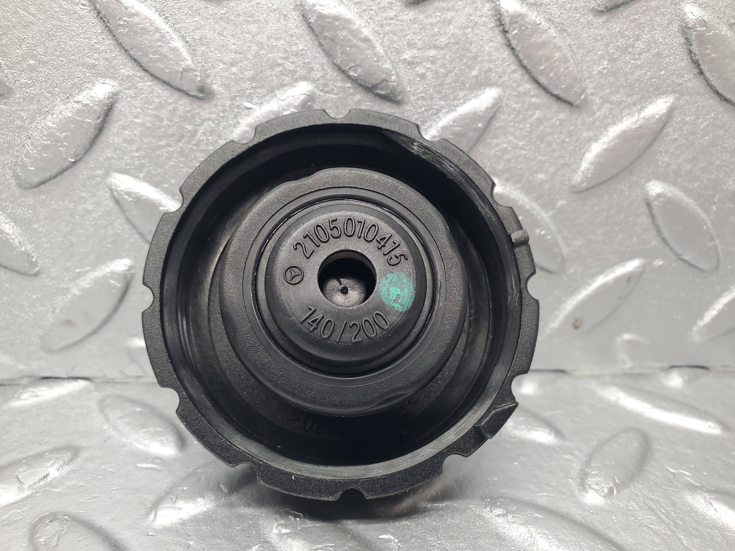 1594 Mercedes-Benz W220 S430 Coolant Expansion Tank 2205000049