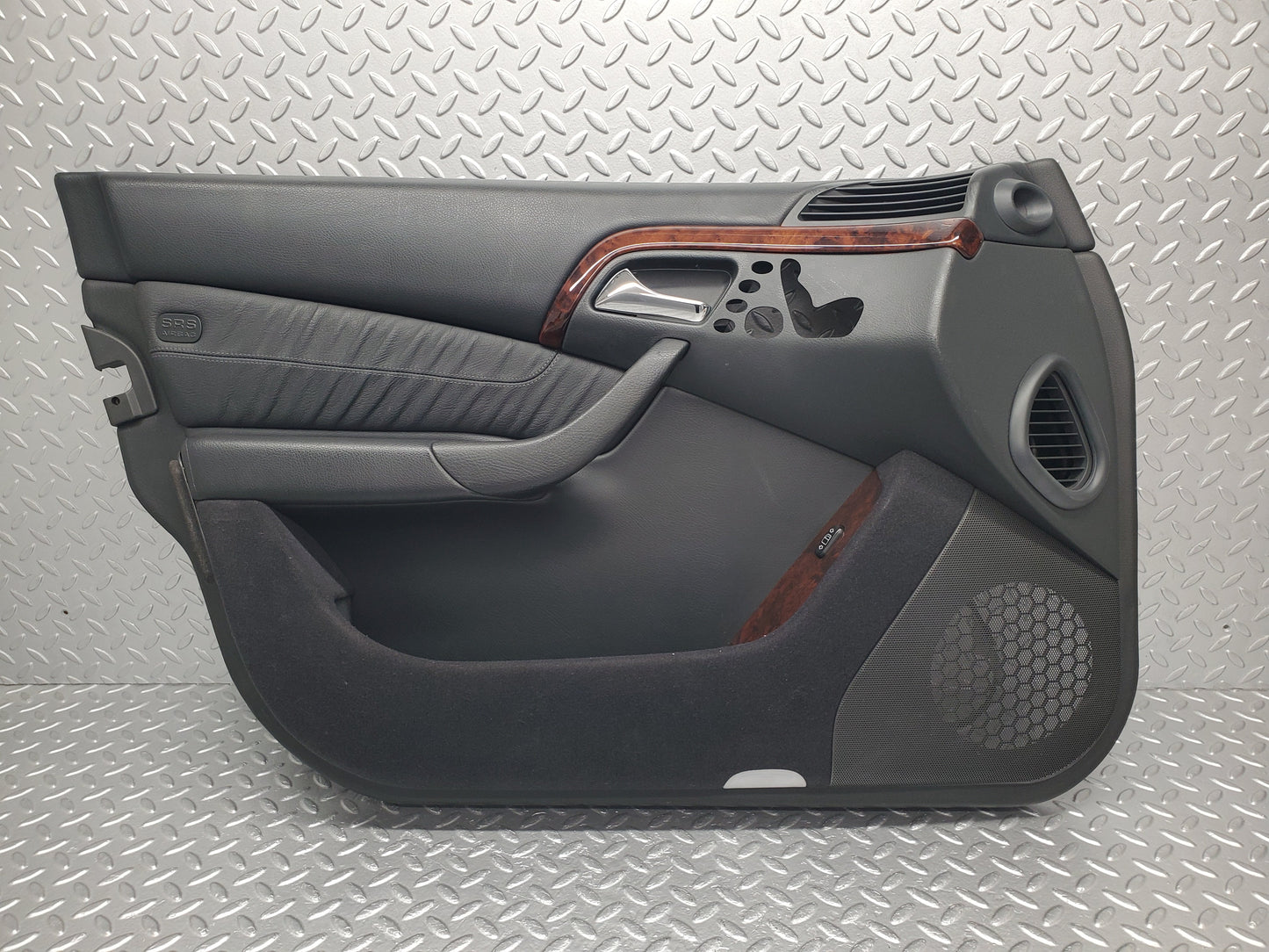 1570 Mercedes-Benz W220 S430 Front Left Door Card 2207200770