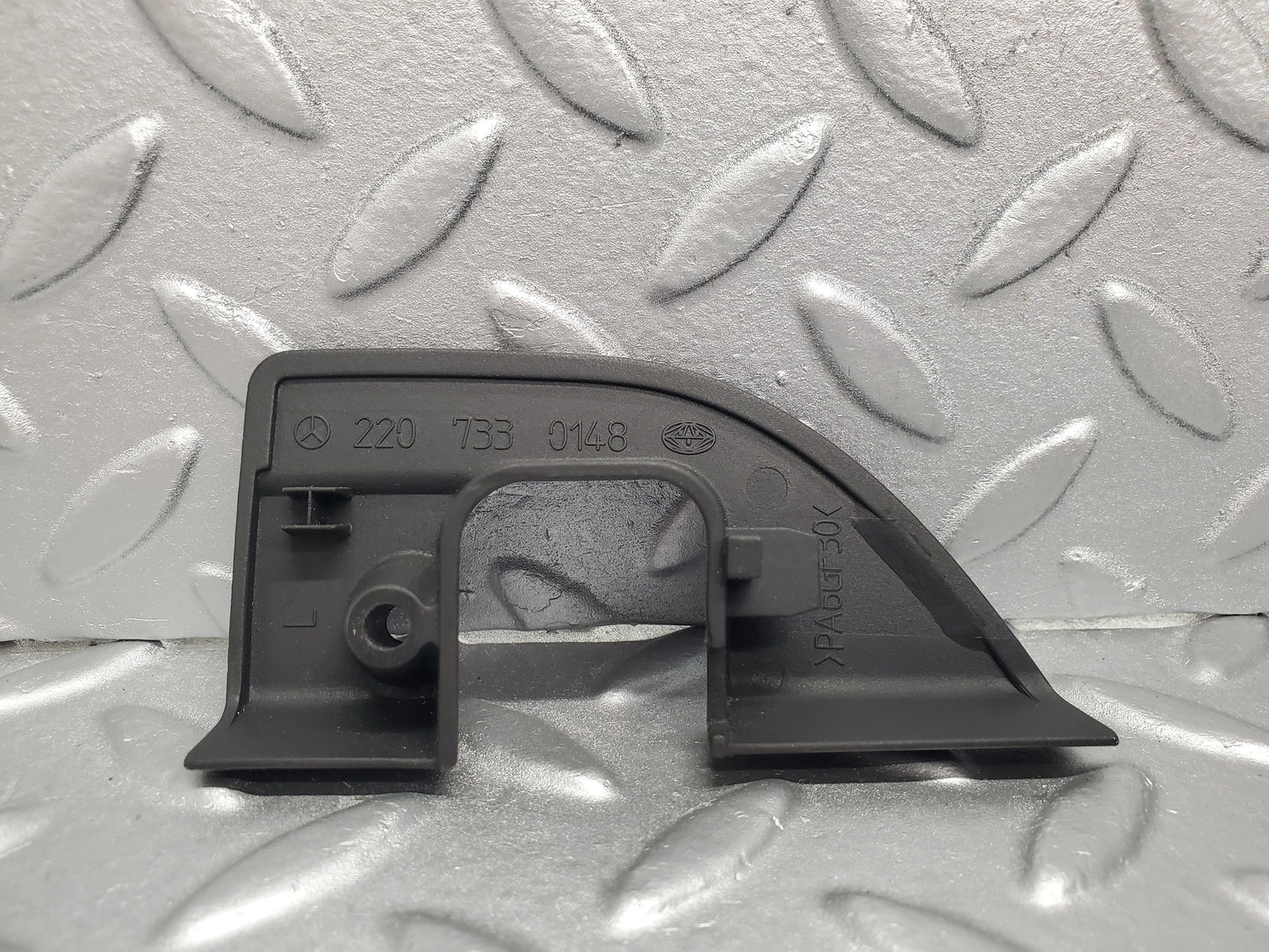 1573 Mercedes-Benz W220 S430 Rear Left Door Card 2207302170