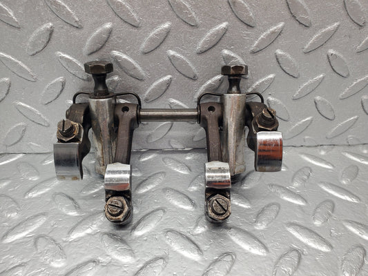 1728 Mercedes-Benz W105 219 Ponton Rocker Arms