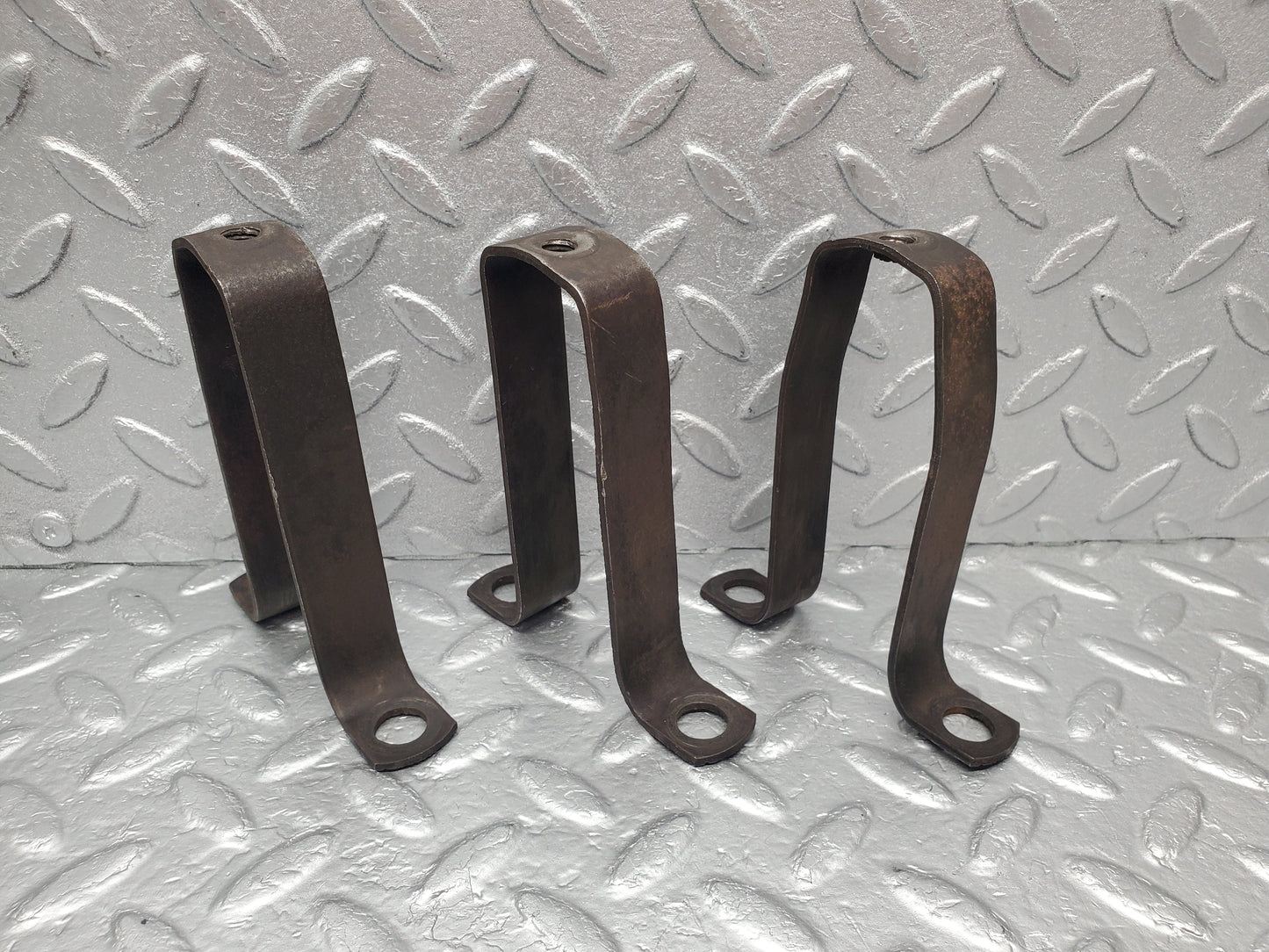 1730 Mercedes-Benz W105 219 Ponton Valve Cover Support