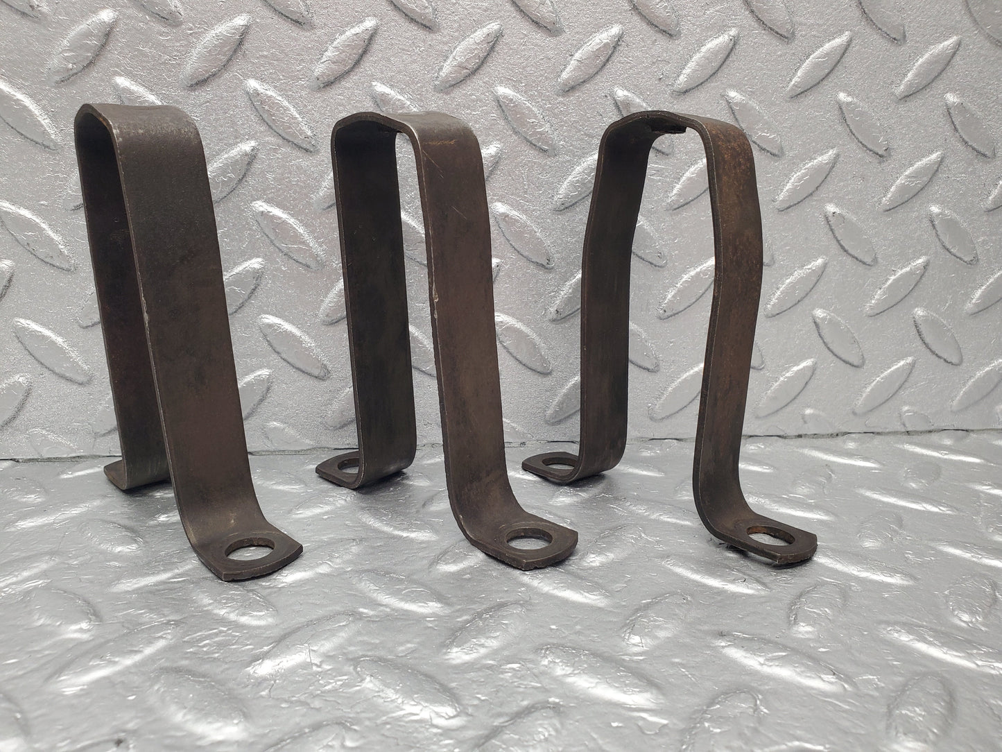 1730 Mercedes-Benz W105 219 Ponton Valve Cover Support