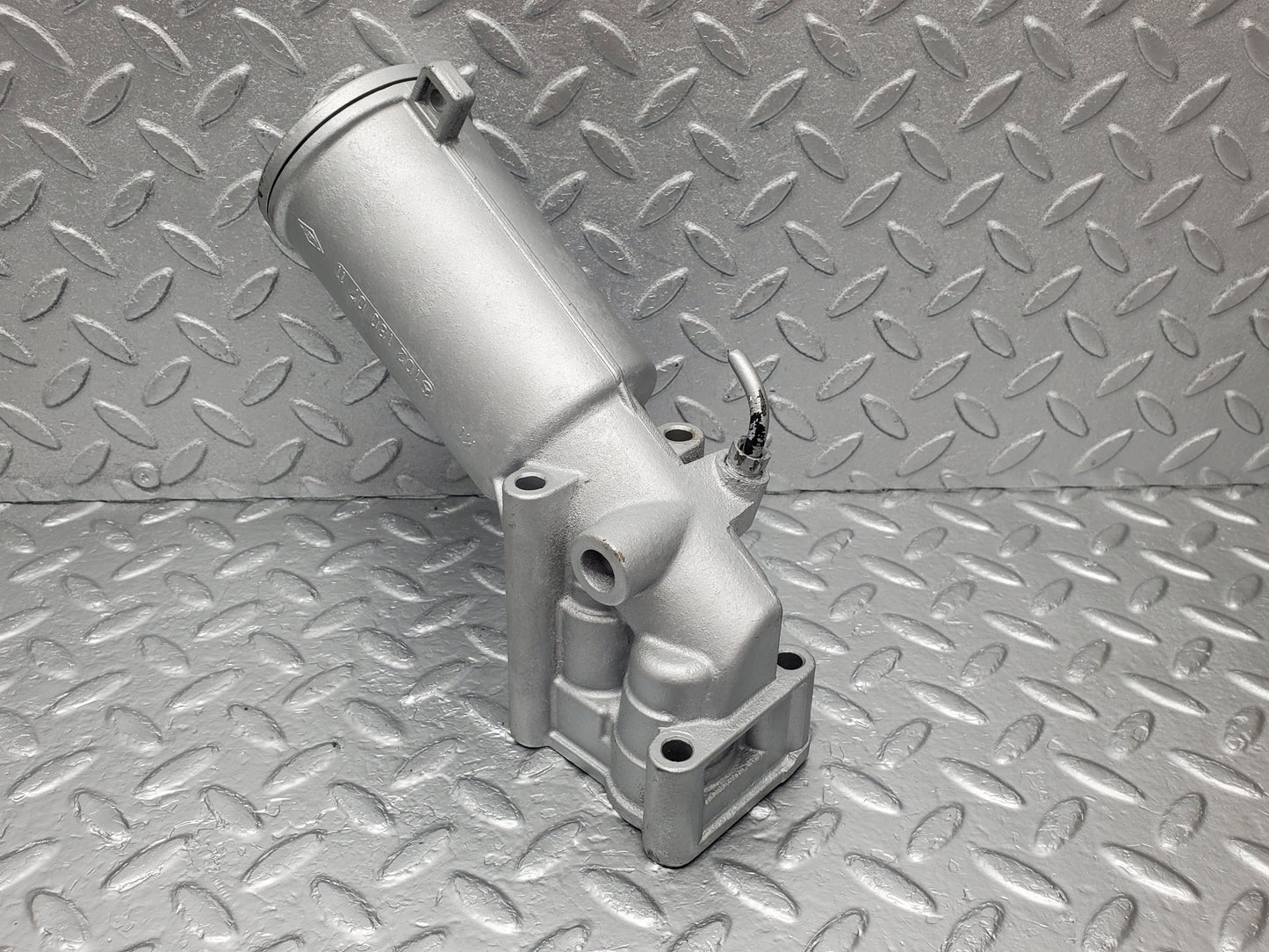 1763 Mercedes-Benz W123 230E Oil Filter Housing 1021800711