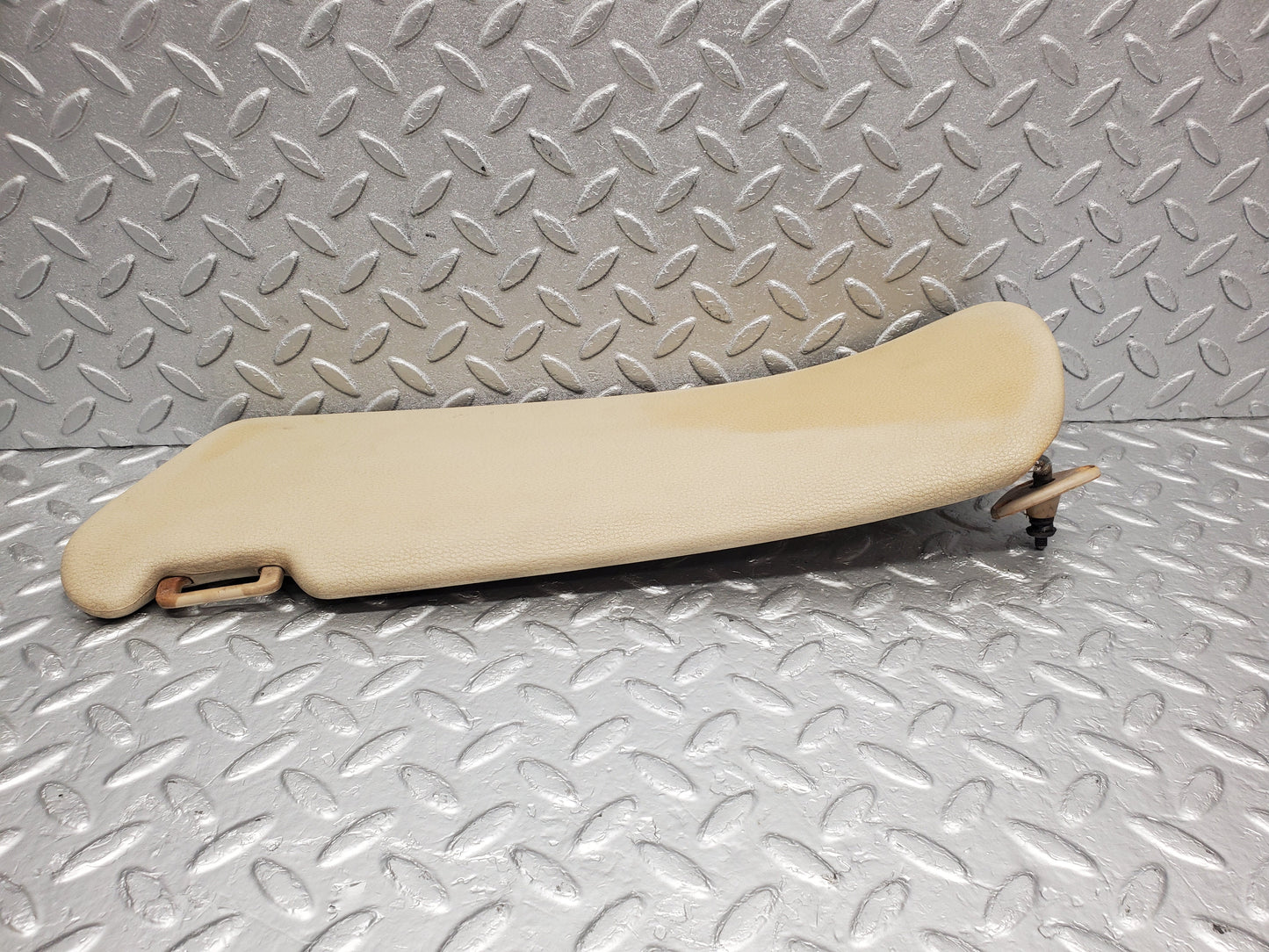 1779 Mercedes-Benz W116 350SE Sun Visor Right Side