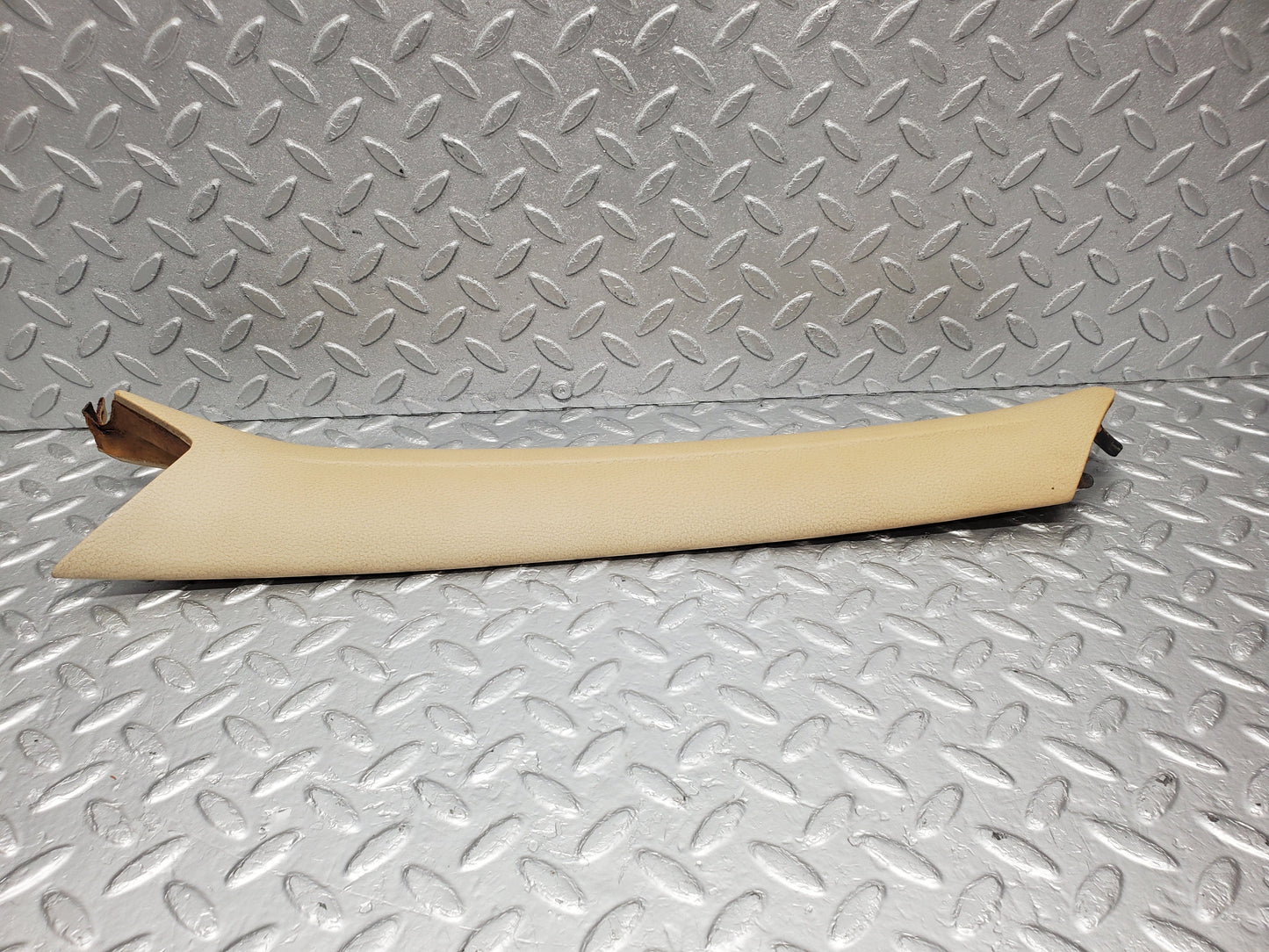 1783 Mercedes-Benz W116 350SE A Pillar Cover Left Side 1166700151