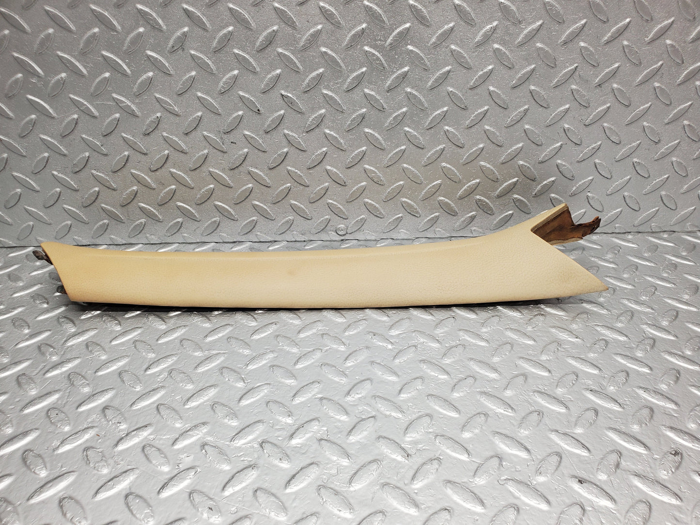 1784 Mercedes-Benz W116 350SE A Pillar Cover Right Side 1166700251