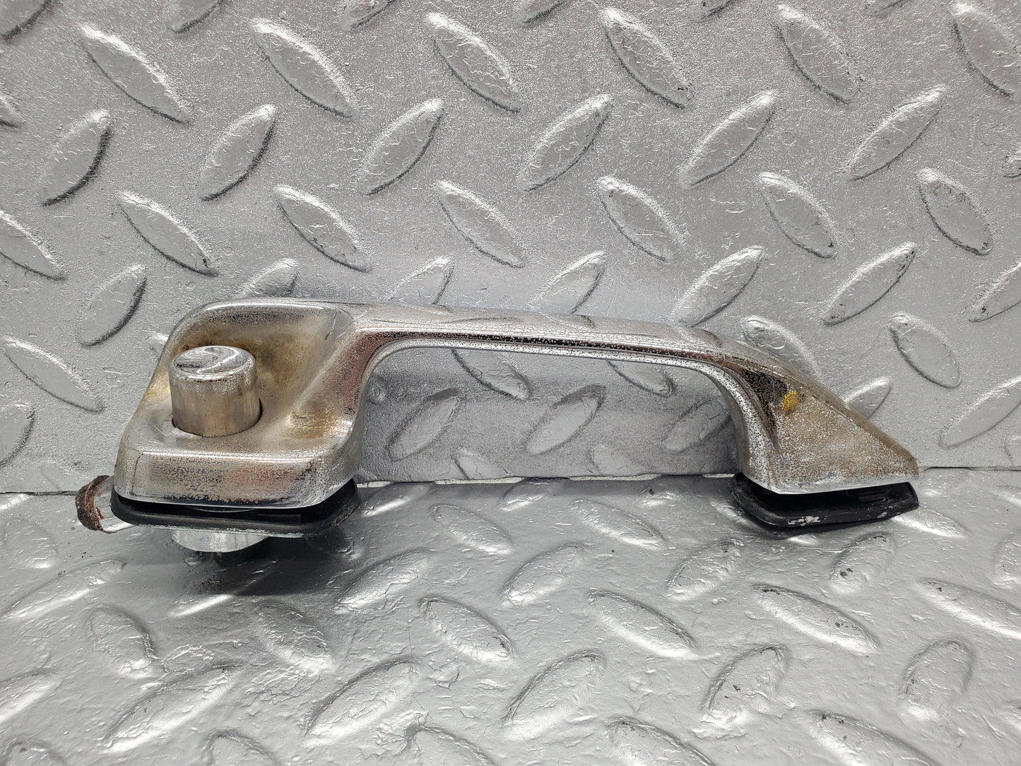 1791 Mercedes-Benz W108 280SE Door Handle Rear Right 1087661202