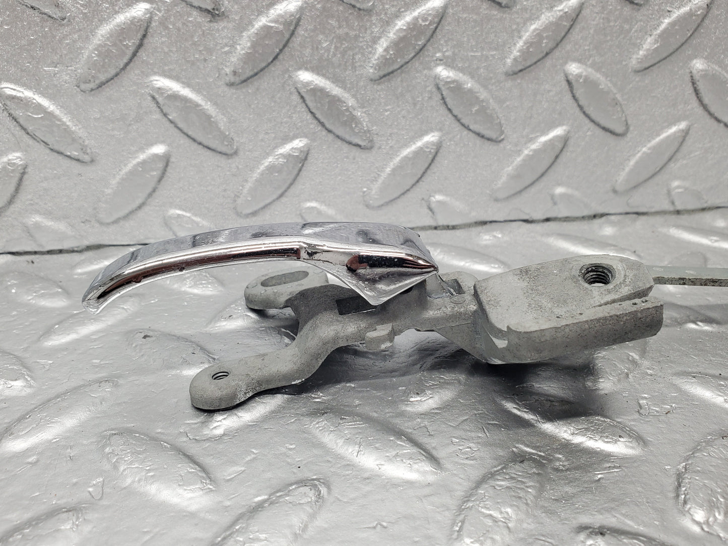 1831 Mercedes-Benz W108 280SE Chrome Door Handle Opener Left 1157660119