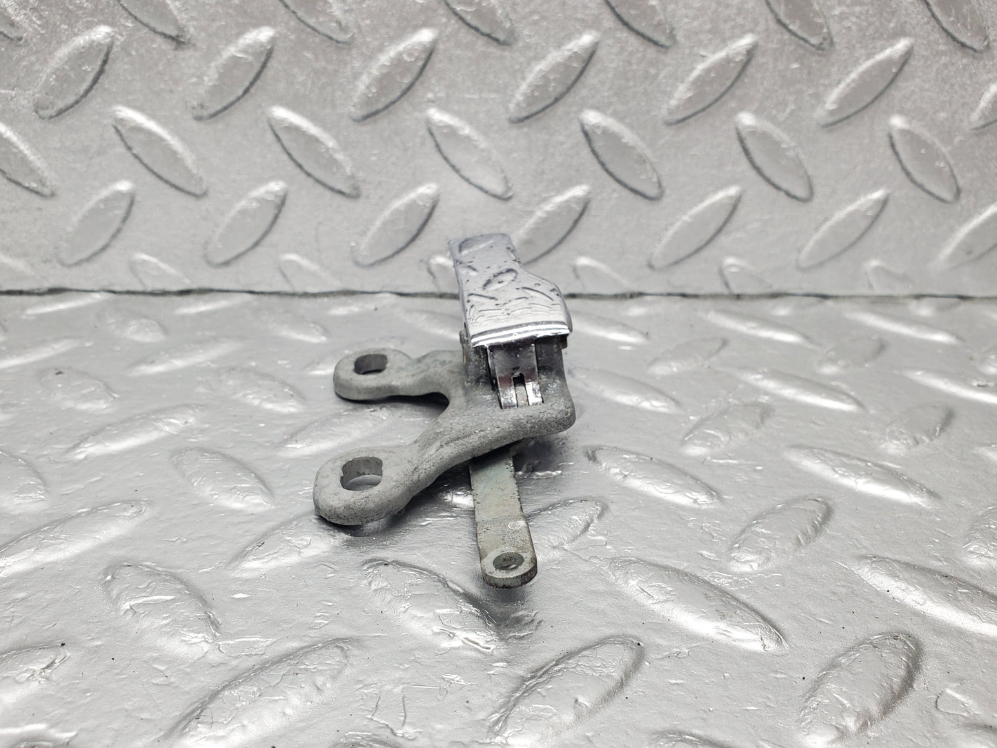 1833 Mercedes-Benz W108 280SE Chrome Door Handle Opener Right 1107660419