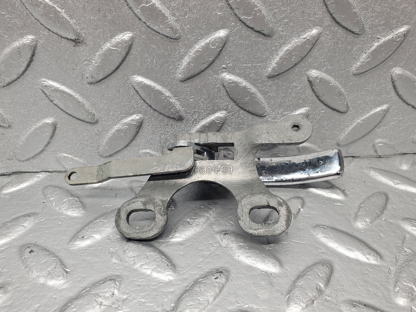 1833 Mercedes-Benz W108 280SE Chrome Door Handle Opener Right 1107660419
