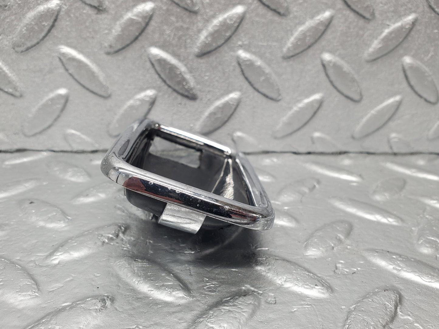1836 Mercedes-Benz W108 280SE Chrome Frame For Door Handle Right 1087660611