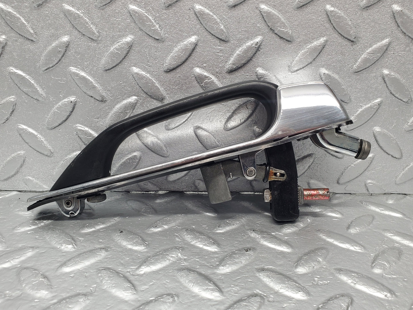 1846 Mercedes-Benz W123 230E Rear Exterior Door Handle 1237600359