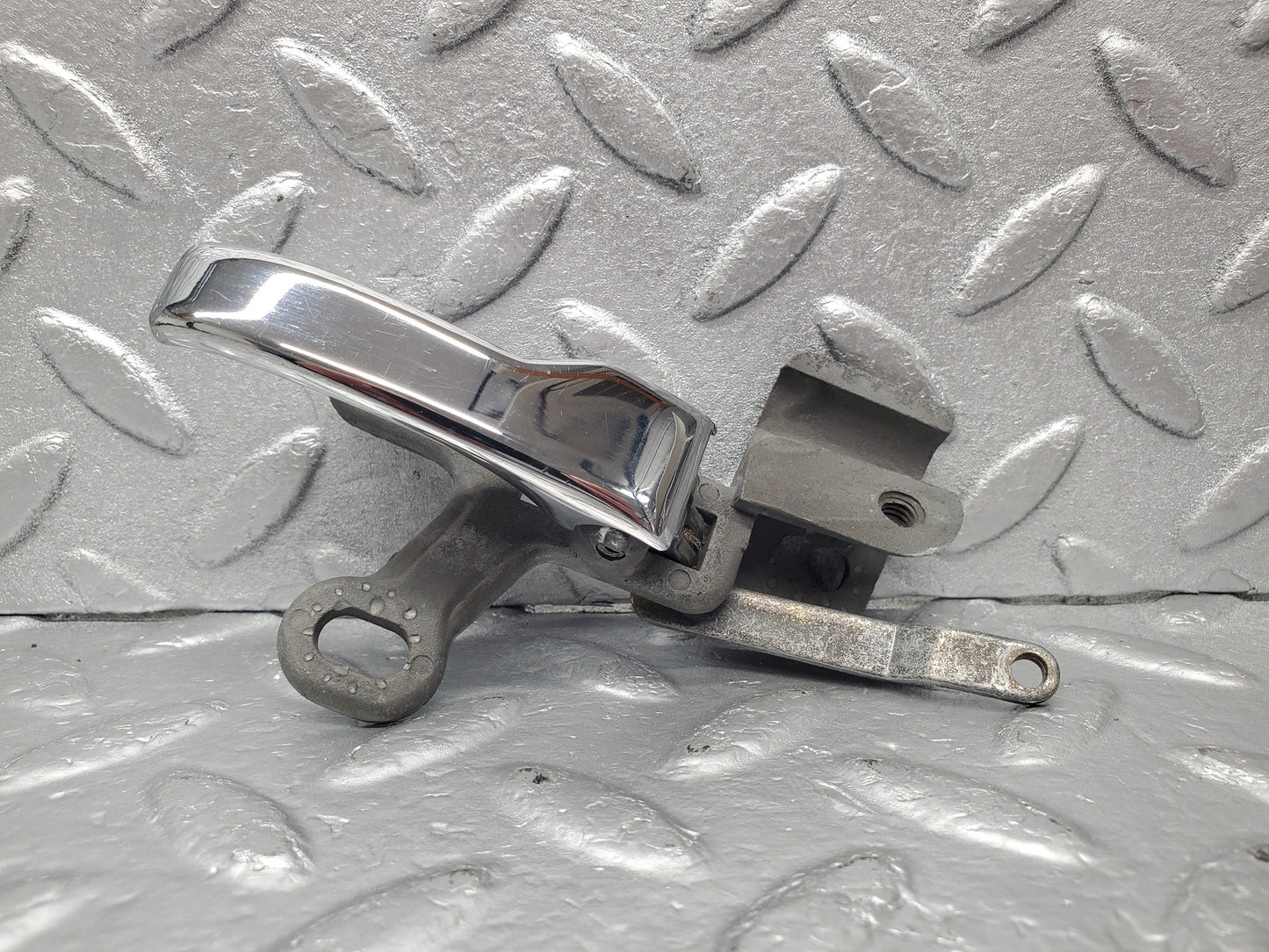 1856 Mercedes-Benz W108 280SE Chrome Door Handle Opener Right 1157660219