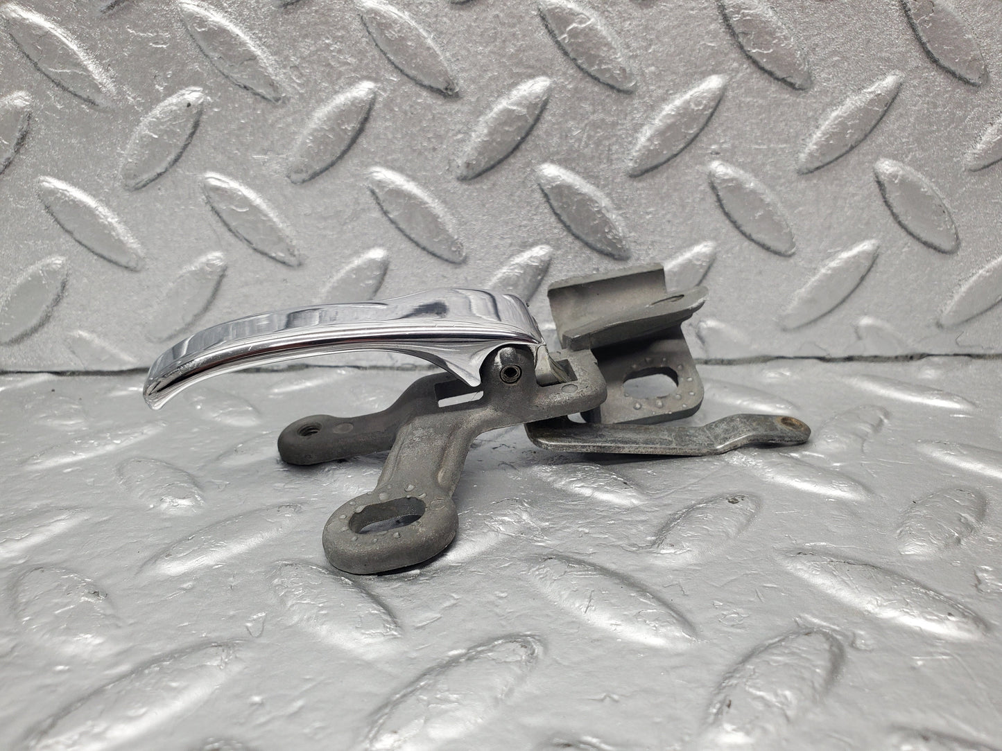 1856 Mercedes-Benz W108 280SE Chrome Door Handle Opener Right 1157660219