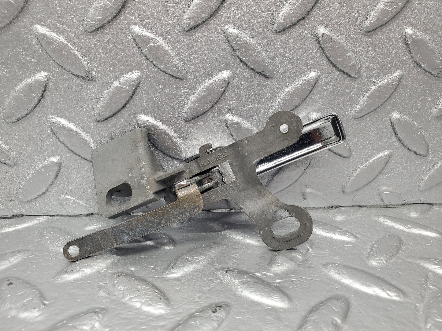 1856 Mercedes-Benz W108 280SE Chrome Door Handle Opener Right 1157660219