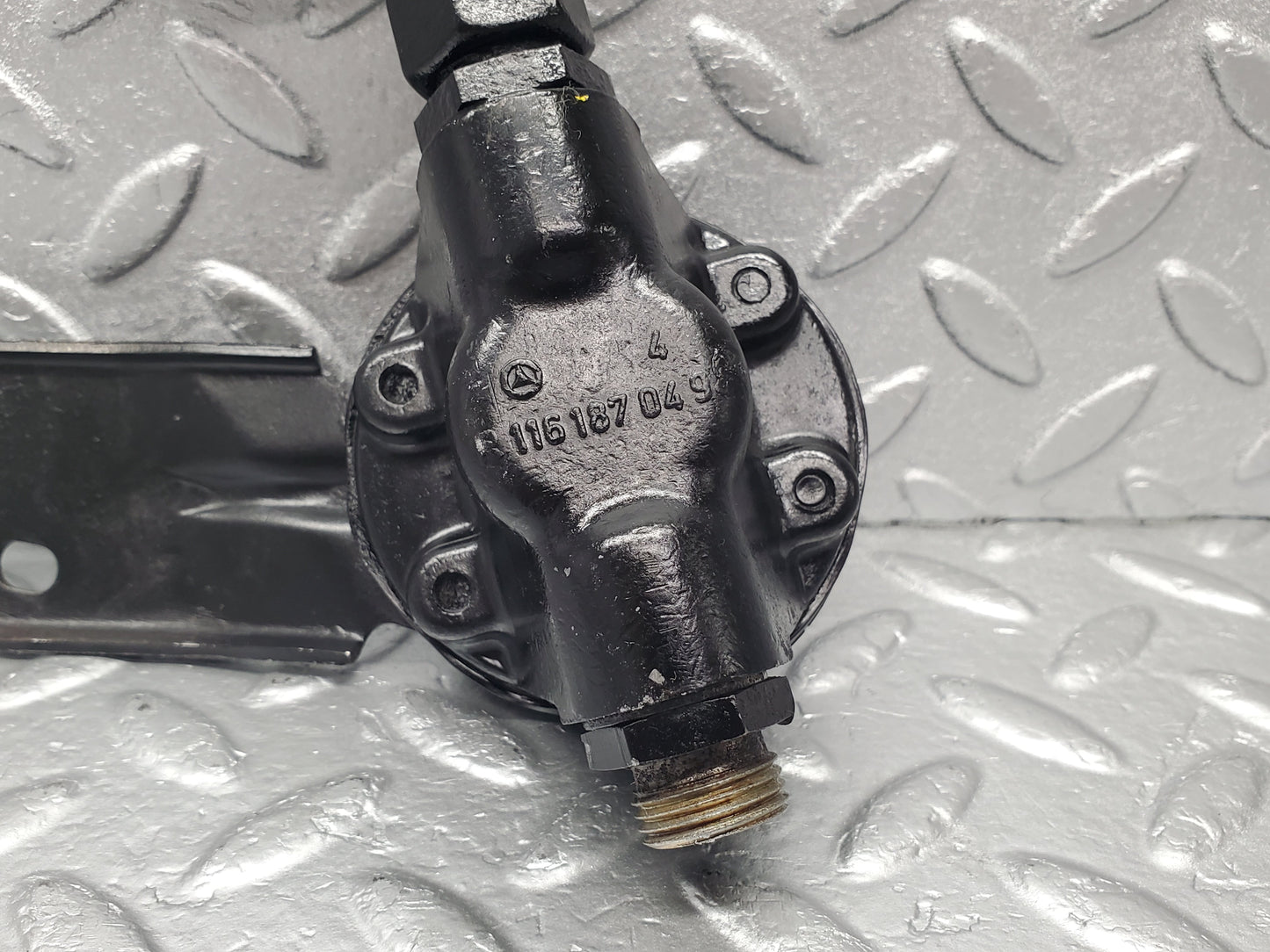 1863 Mercedes-Benz W116 350SE Oil Pressure Damper 1161870196