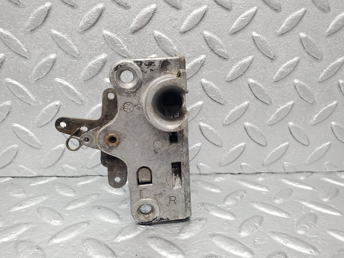 1864 Mercedes-Benz W120 Ponton Door Lock Mechanism Right Side