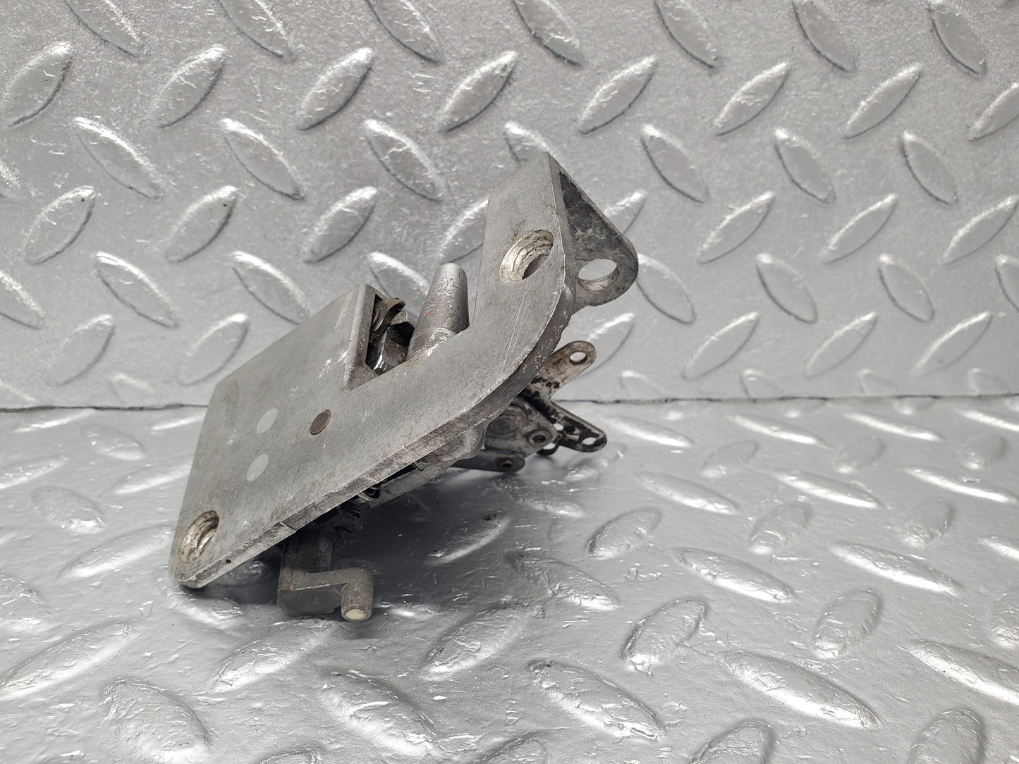 1865 Mercedes-Benz W120 Ponton Door Lock Mechanism Right Side