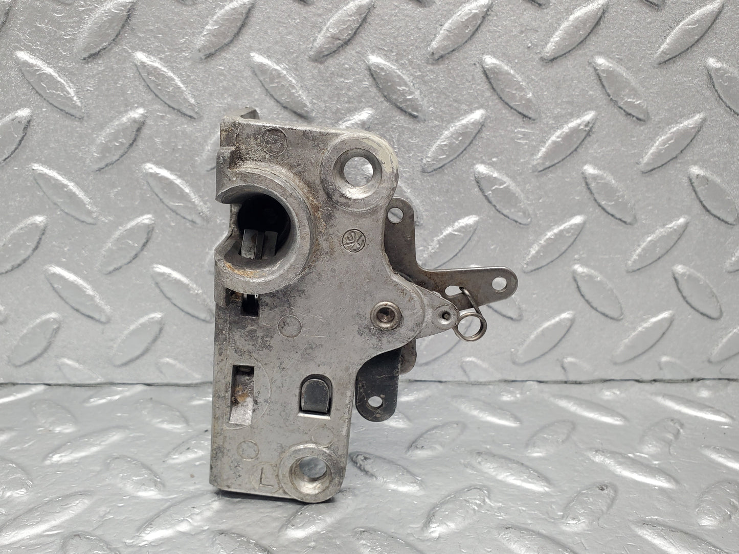 1877 Mercedes-Benz W120 Ponton Door Lock Mechanism Left Side